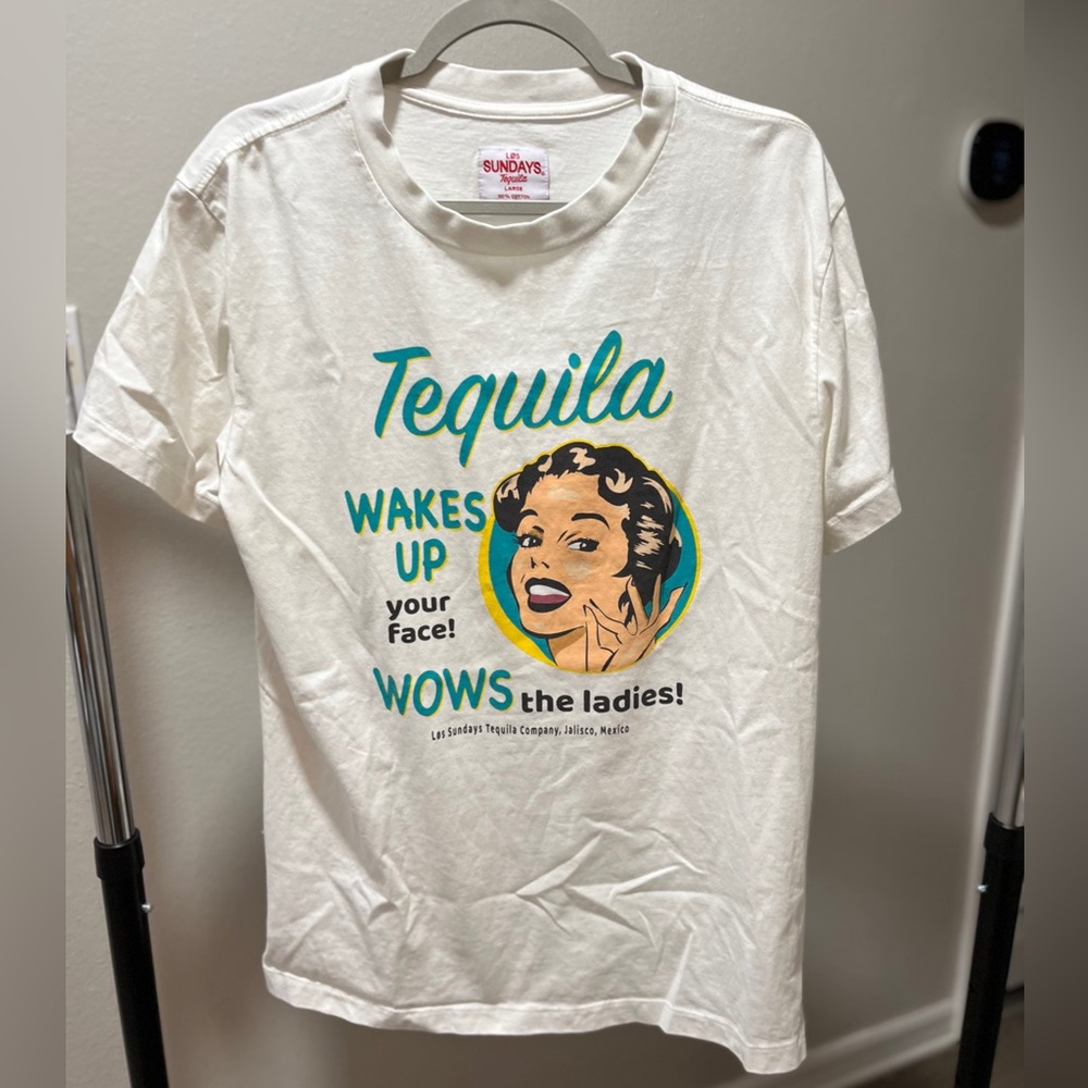Los Sundays White Cotton Short Sleeve Tequila Wakes Up…Wows Size Large-Preowned
